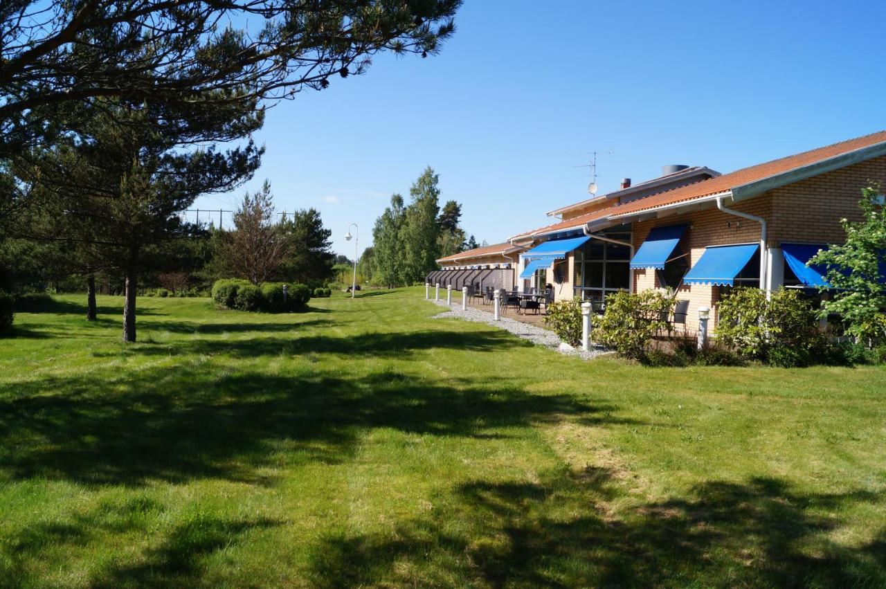 Rasta Eksjoe Hotel Exterior photo